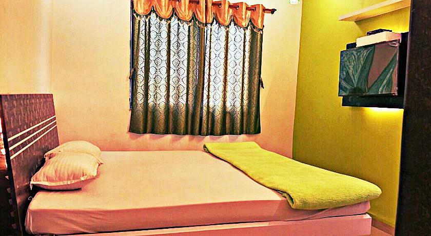 Hotel Talha Residency นานเดด ภายนอก รูปภาพ